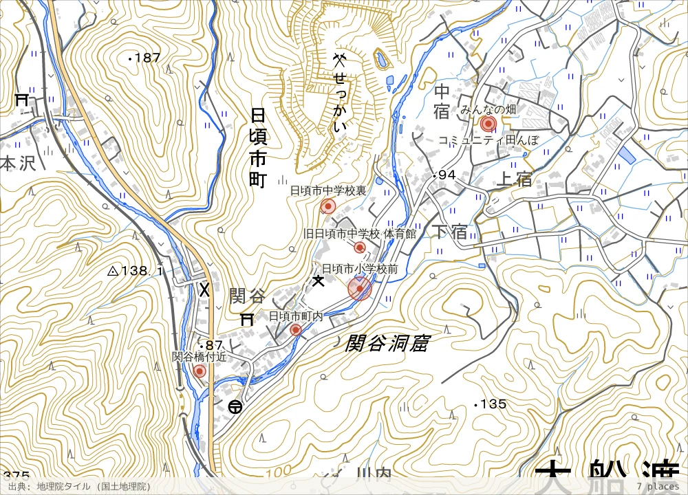 ヒコロイチの活動地図。7か所に手を入れた場所が朱色で示されている
